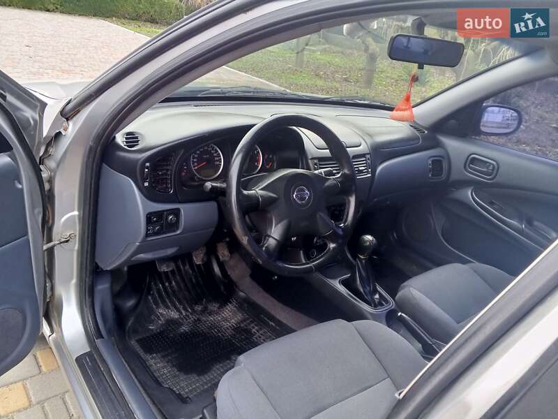 Седан Nissan Almera 2005 в Белгороде-Днестровском