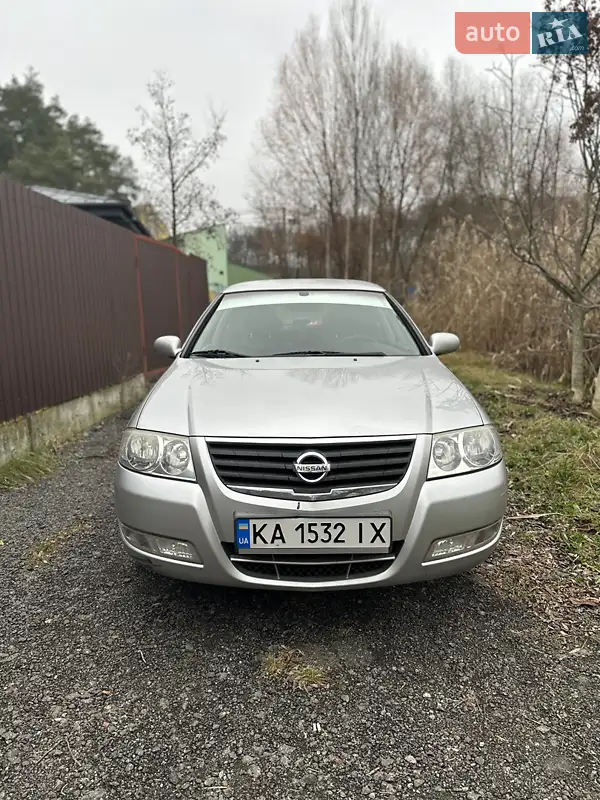 Nissan Almera