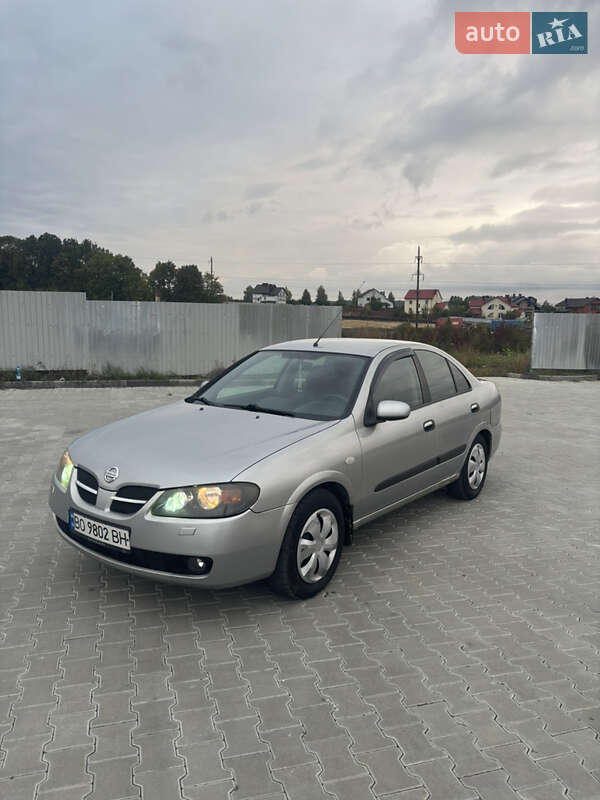 Nissan Almera 2006