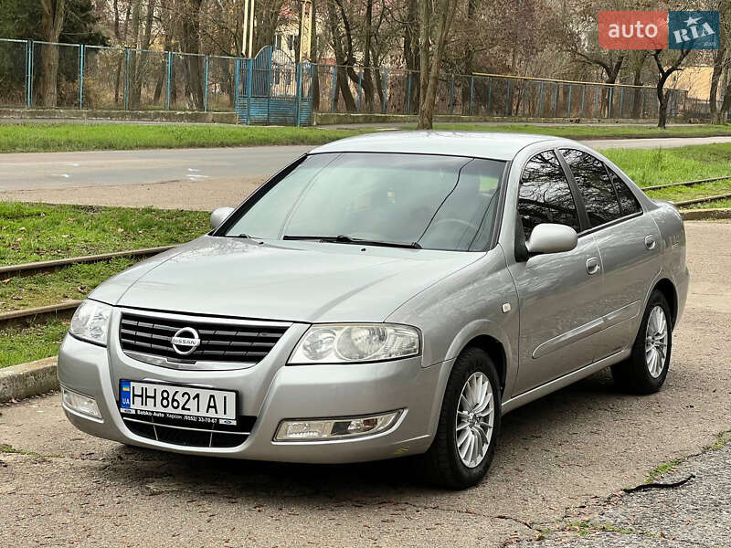 Nissan Almera 2008