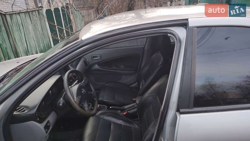 Седан Nissan Almera 2004 в Краматорске фото 11 Седан Nissan Almera 2004 в Краматорске