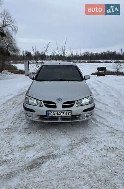 Седан Nissan Almera 2002 в Каневі