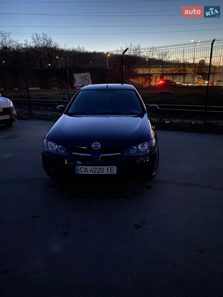Nissan Almera 2006