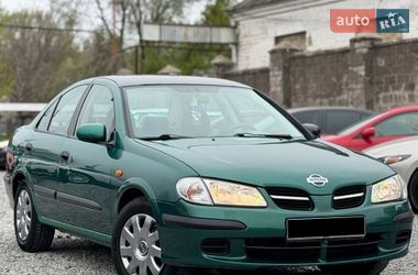 Седан Nissan Almera 2002 в Днепре
