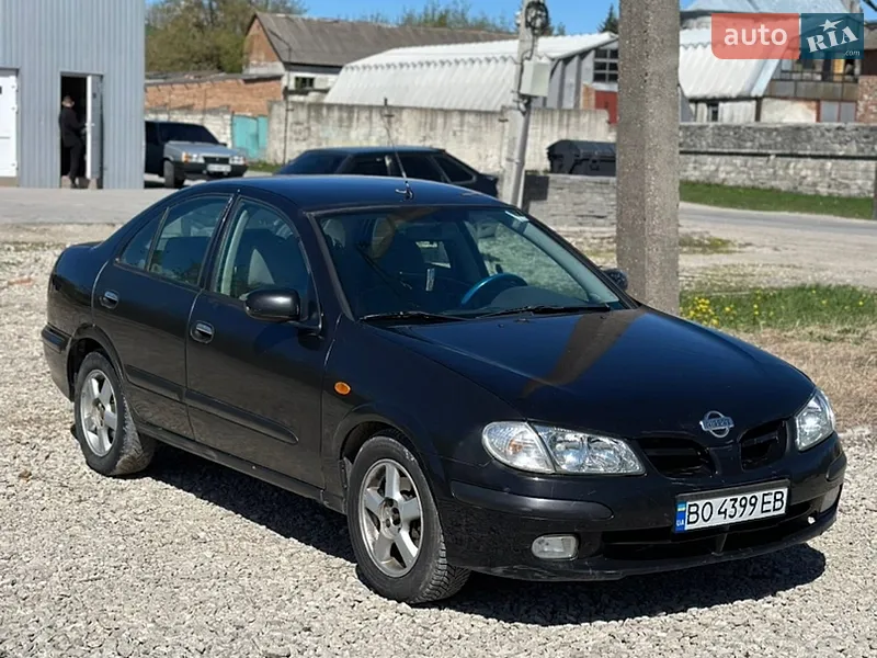 Nissan Almera
