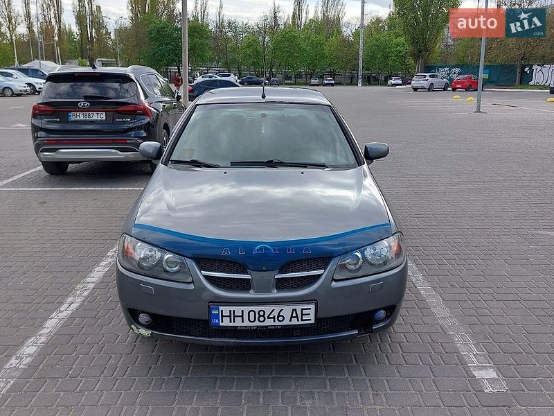 Nissan Almera 2004