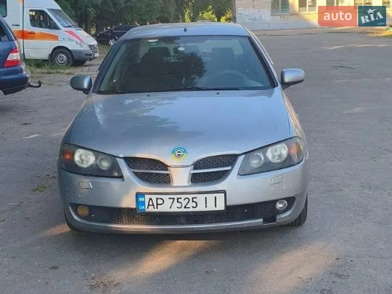 Nissan Almera