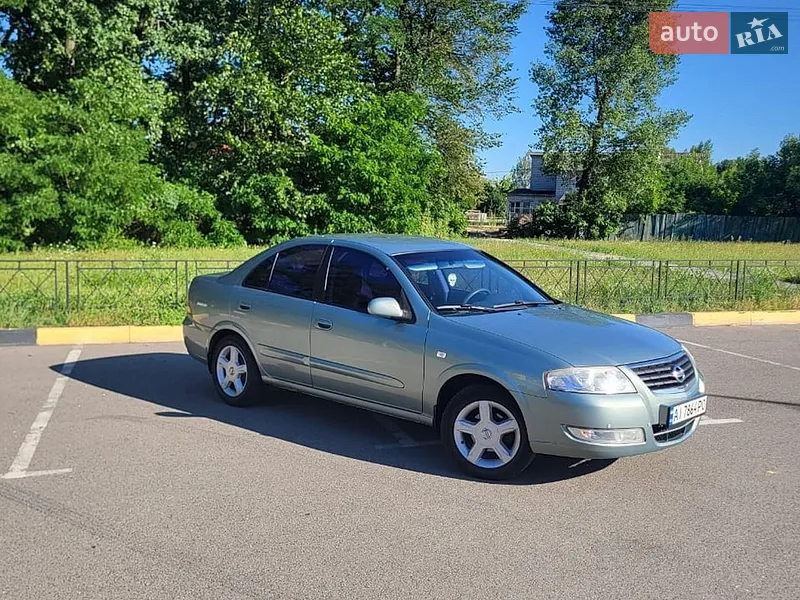 Nissan Almera
