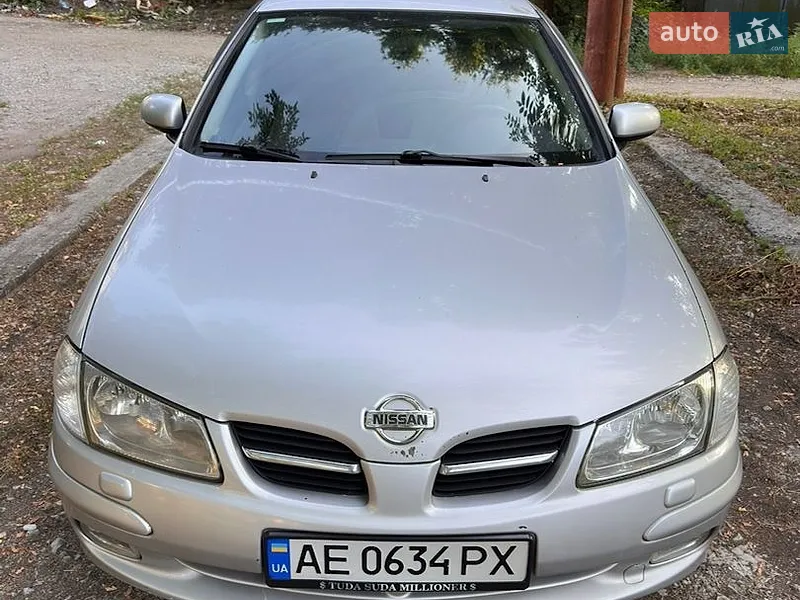 Nissan Almera