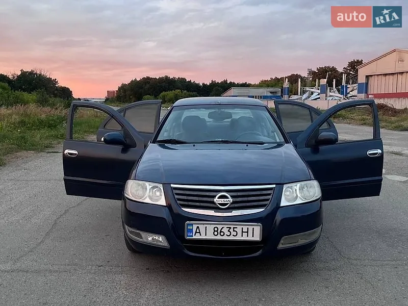 Nissan Almera