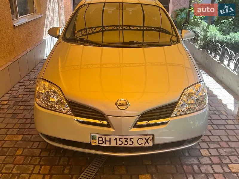 Nissan Almera 2002