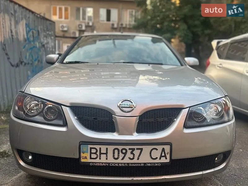 Nissan Almera