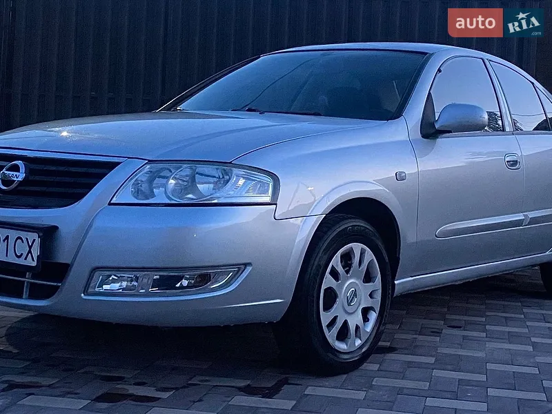 Nissan Almera 2011