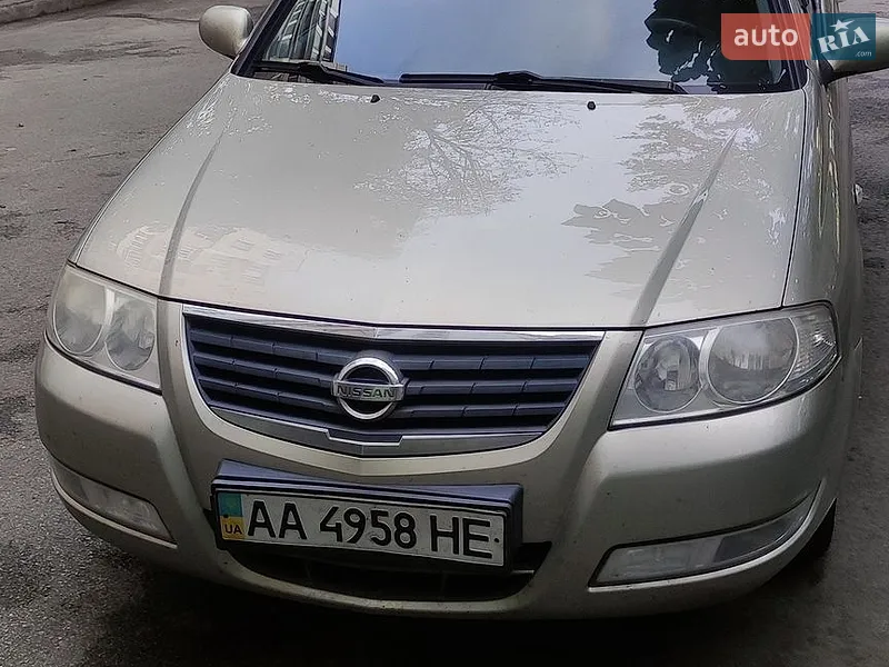 Nissan Almera 2008