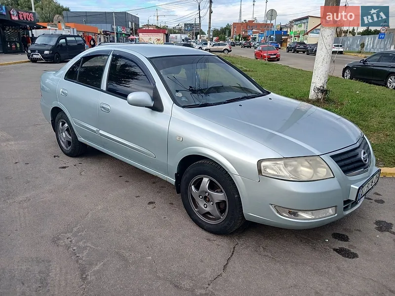 Nissan Almera