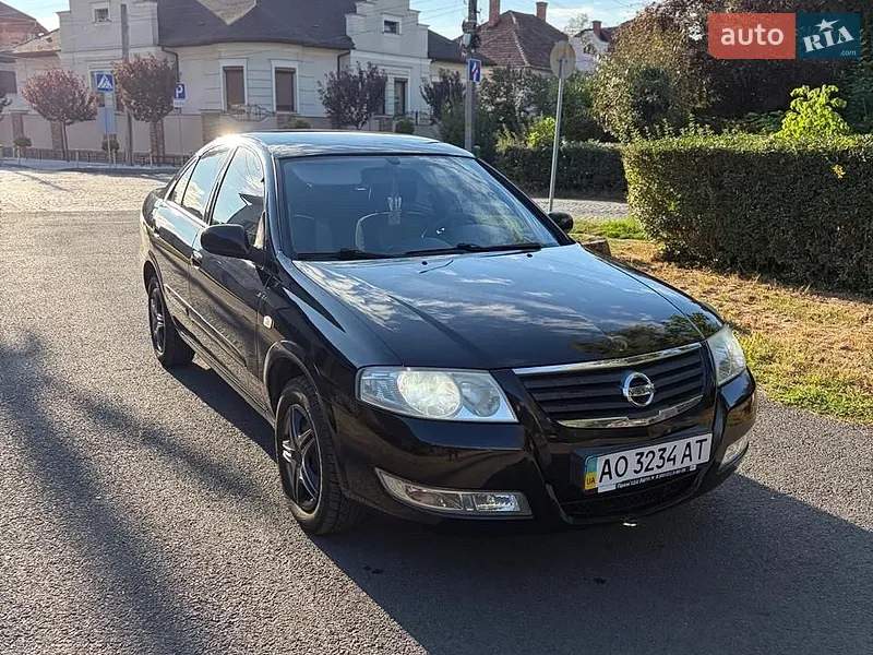 Nissan Almera