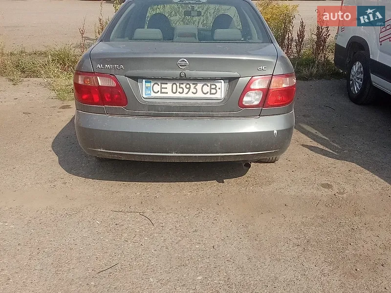 Nissan Almera
