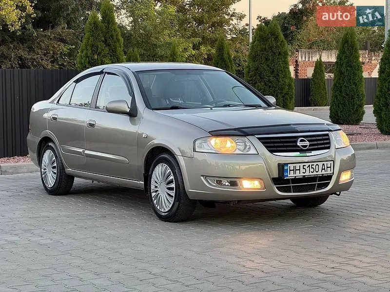 Nissan Almera 2012