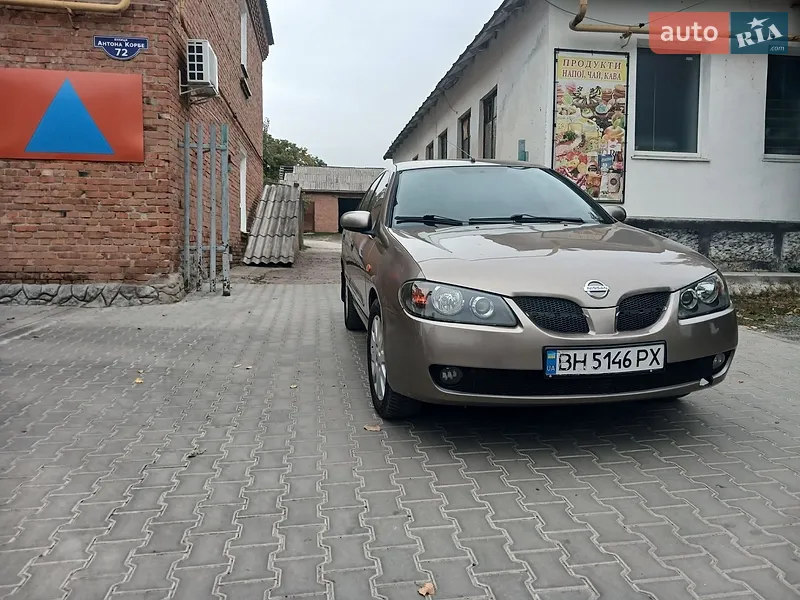 Nissan Almera