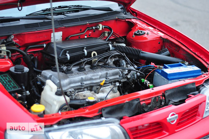 Хэтчбек Nissan Almera 1996 в Одессе фото 3 Хэтчбек Nissan Almera 1996 в Одессе