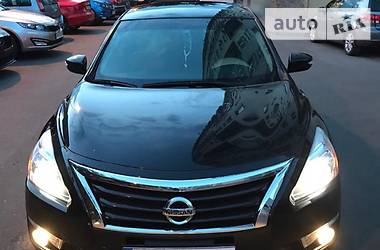 Седан Nissan Altima 2015 в Харькове