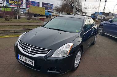 Седан Nissan Altima 2011 в 