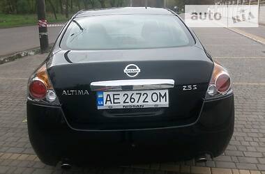 Седан Nissan Altima 2010 в Никополе