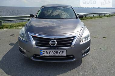 Седан Nissan Altima 2015 в Черкассах