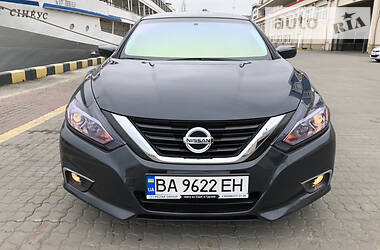 Седан Nissan Altima 2018 в Одессе