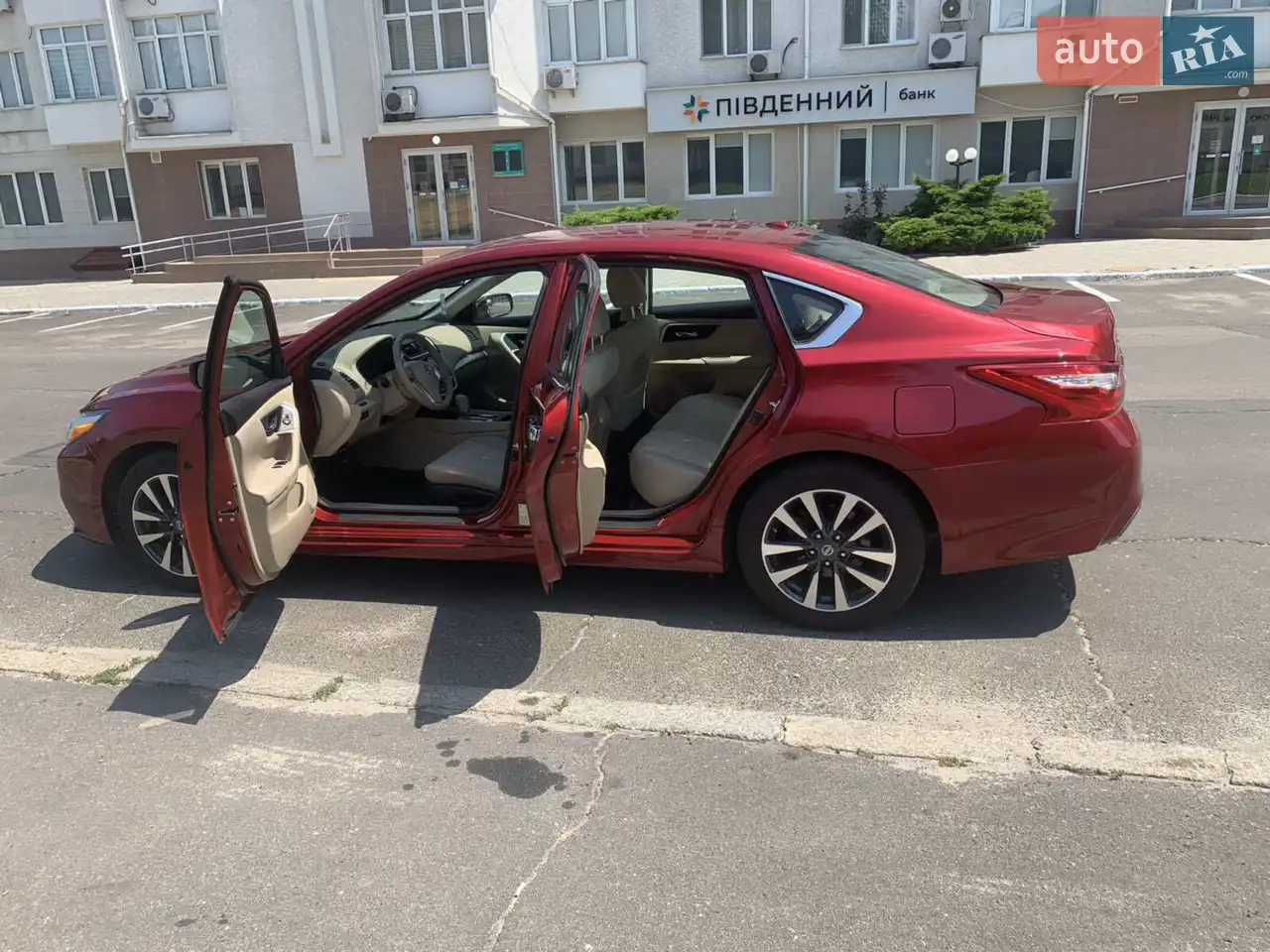 2018 Nissan Altima - мініатюра 19