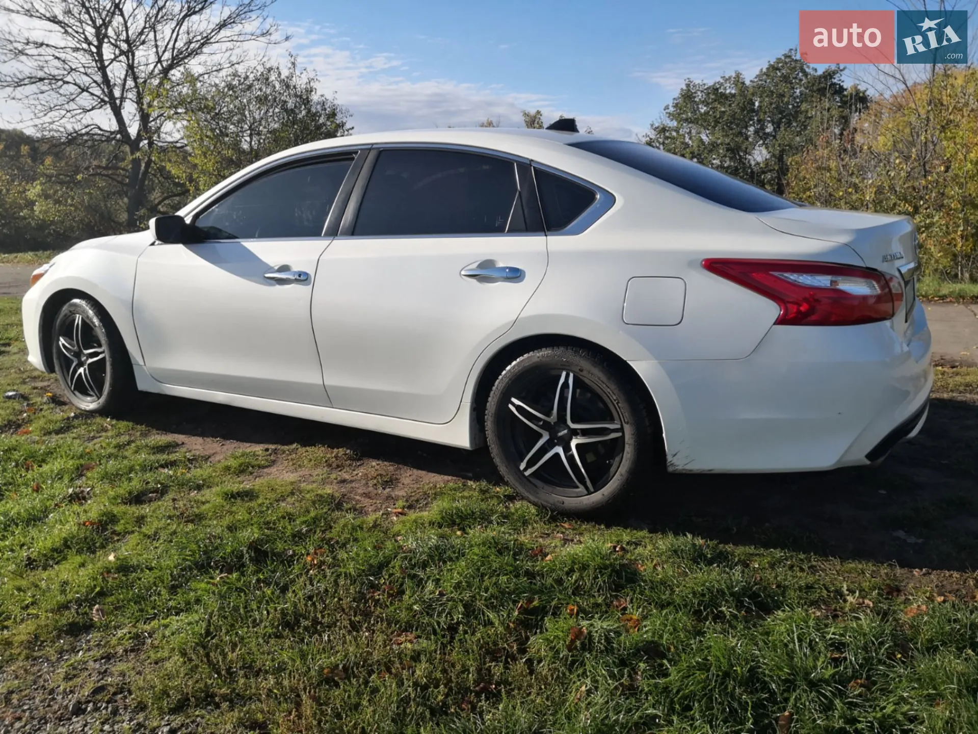 2016 Nissan Altima - мініатюра 41
