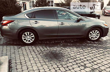 Седан Nissan Altima 2017 в Вінниці