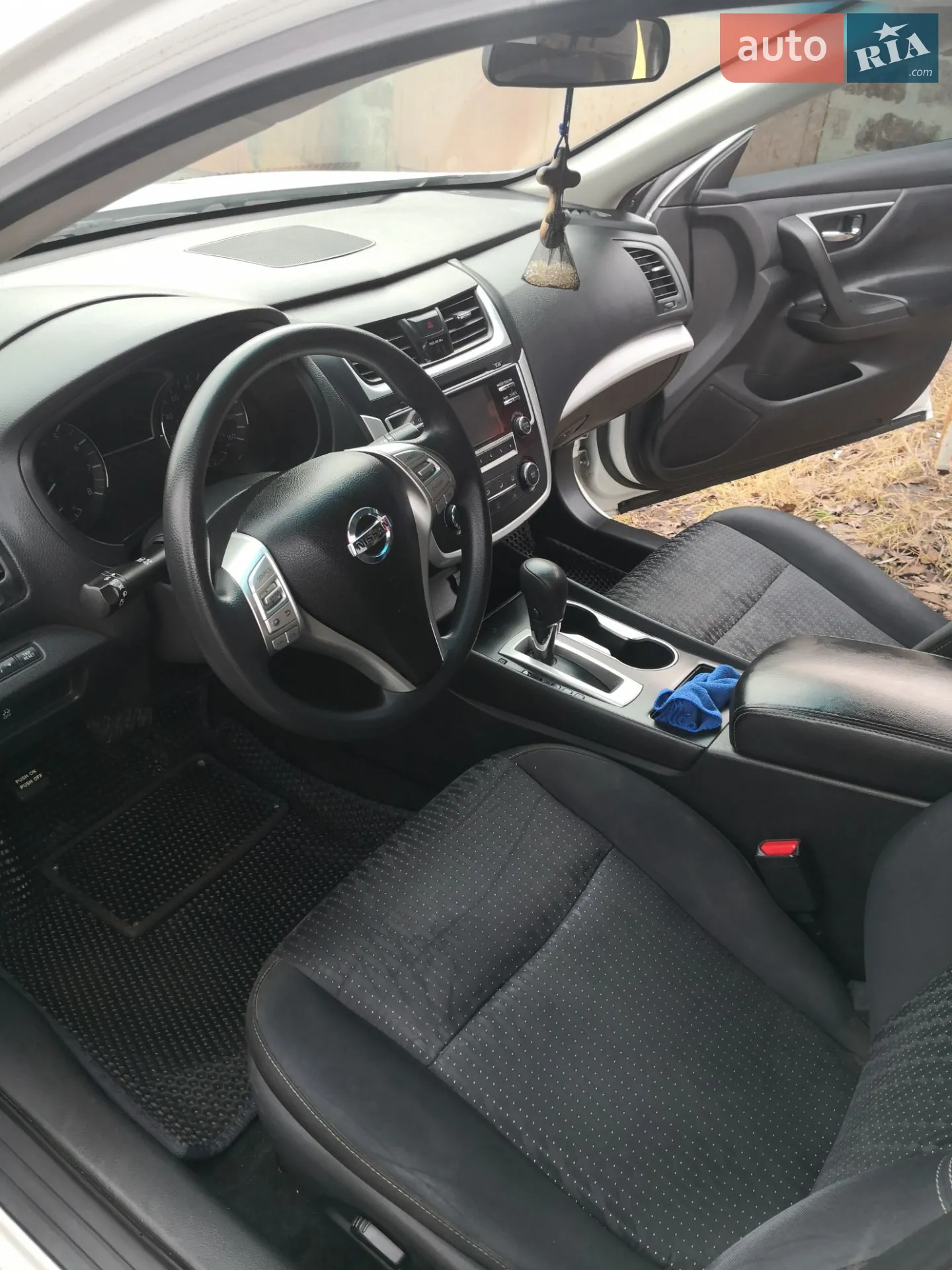2016 Nissan Altima - мініатюра 19