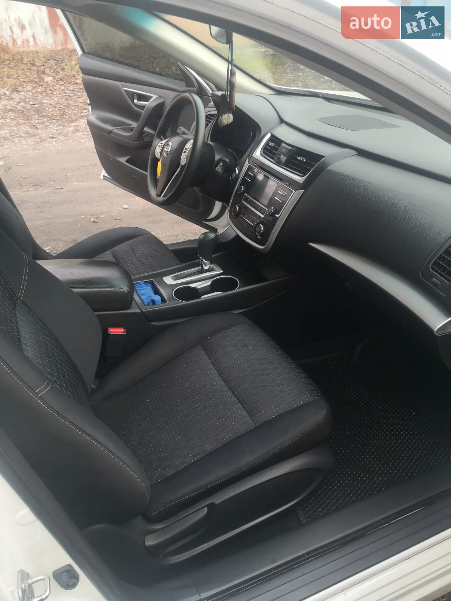 2016 Nissan Altima - мініатюра 33