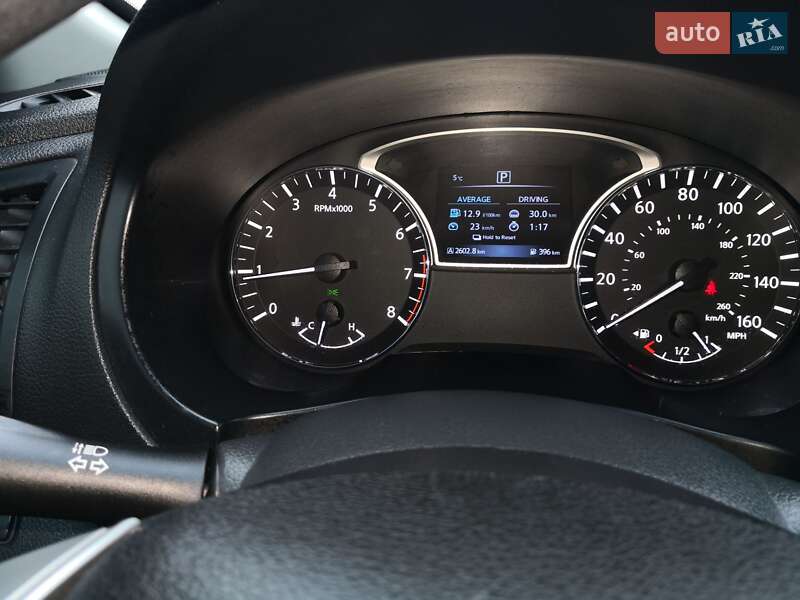 Седан Nissan Altima 2016 в Жовтих Водах