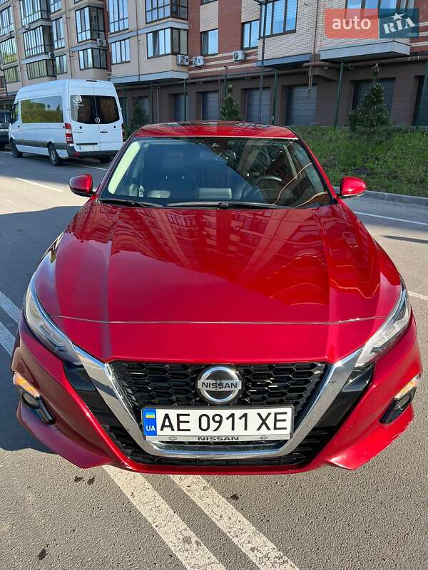Седан Nissan Altima 2018 в Днепре фото 5 Седан Nissan Altima 2018 в Днепре