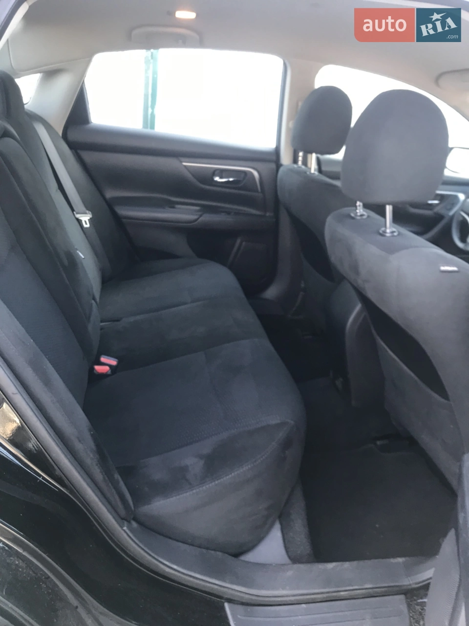 2015 Nissan Altima - мініатюра 14