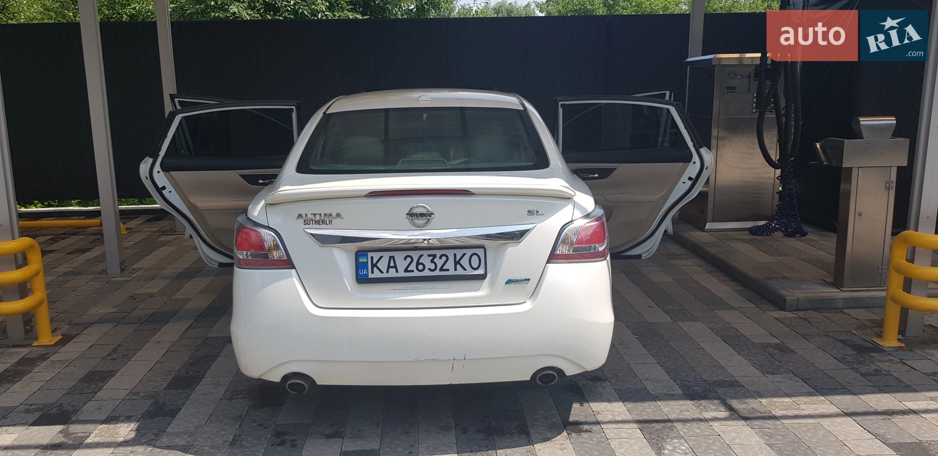 2014 Nissan Altima - мініатюра 13