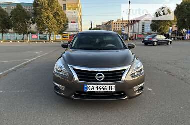 Седан Nissan Altima 2013 в Києві
