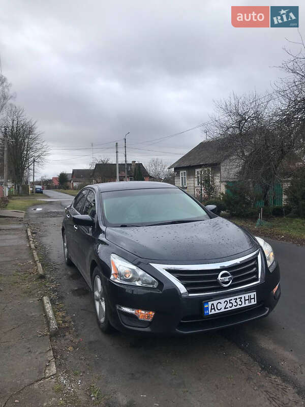 Nissan Altima 2014