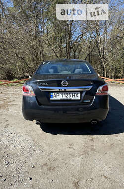 Седан Nissan Altima 2014 в Боярке