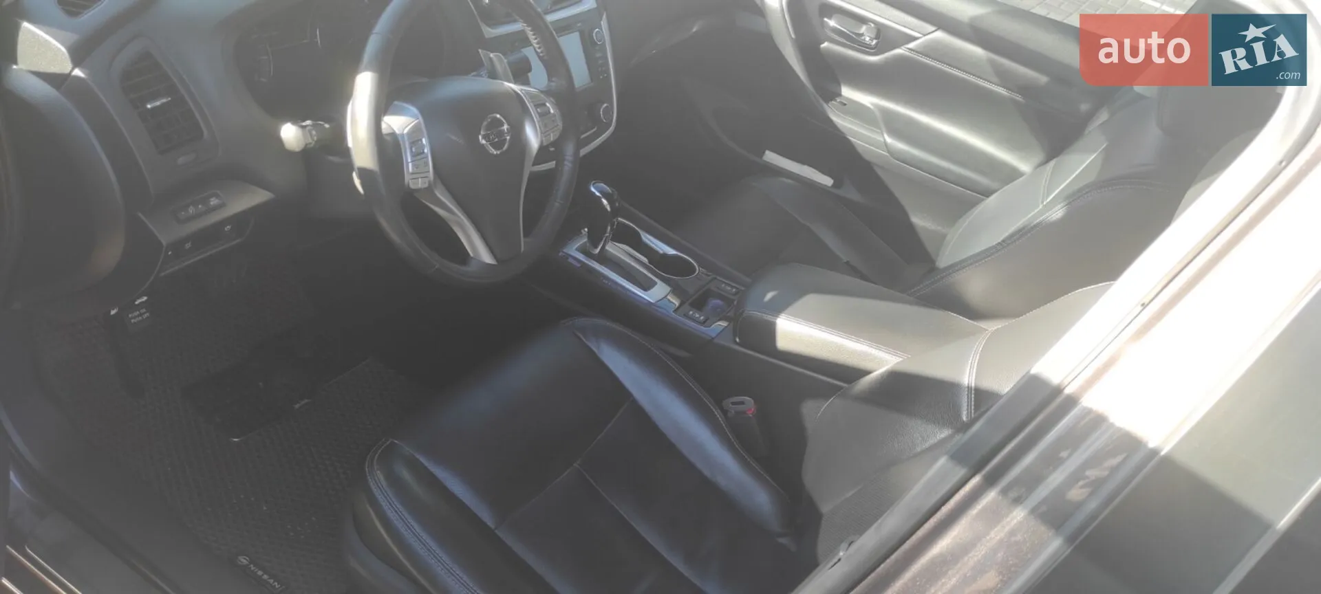 2017 Nissan Altima - мініатюра 17
