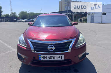 Седан Nissan Altima 2015 в Одессе