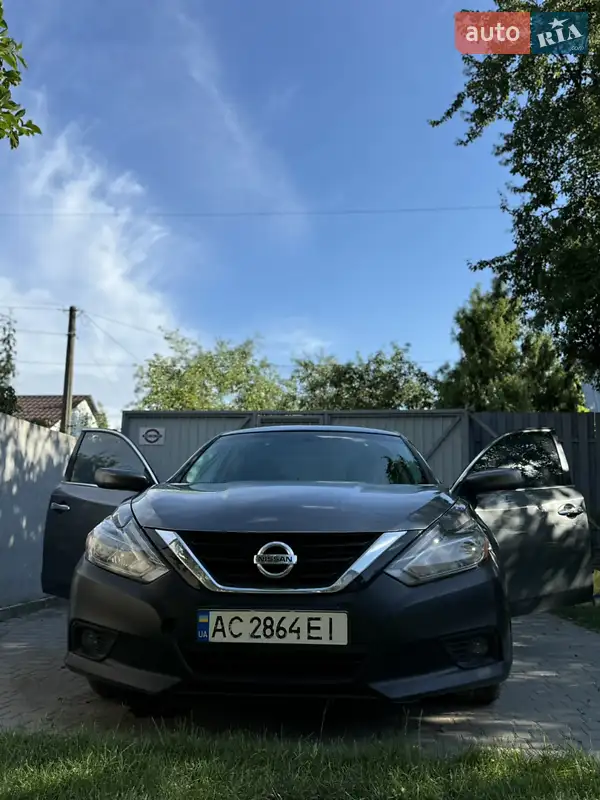 Nissan Altima 2017