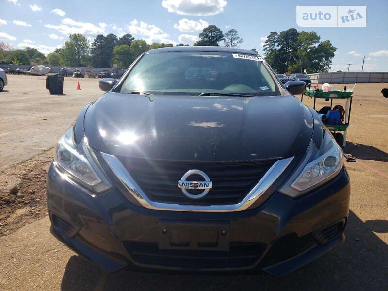Nissan Altima 2018