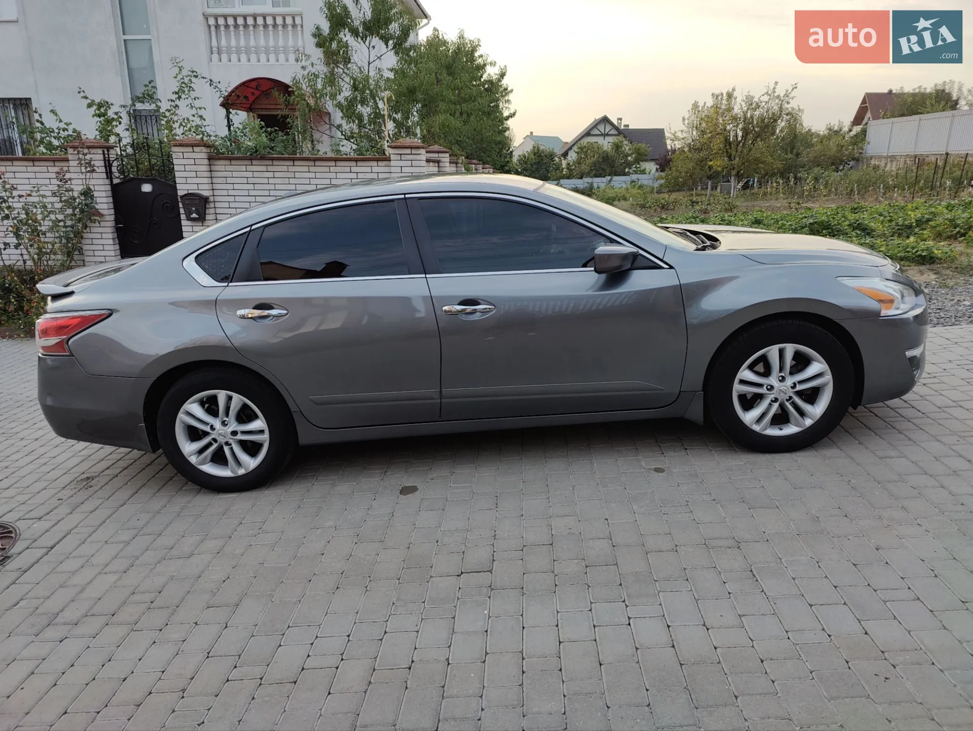2015 Nissan Altima - мініатюра 3