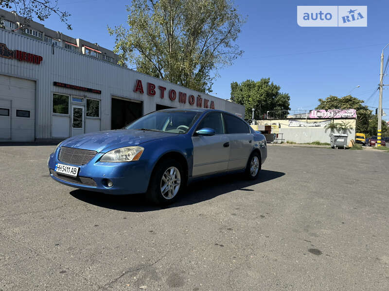 Седан Nissan Altima 2003 в Одессе