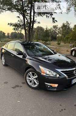 Седан Nissan Altima 2014 в Борисполі