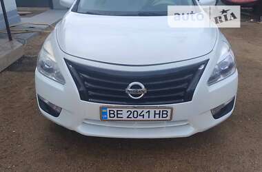 Седан Nissan Altima 2013 в Николаеве