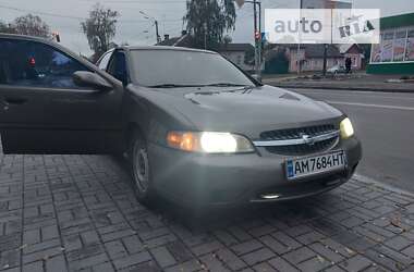 Седан Nissan Altima 2000 в Житомире